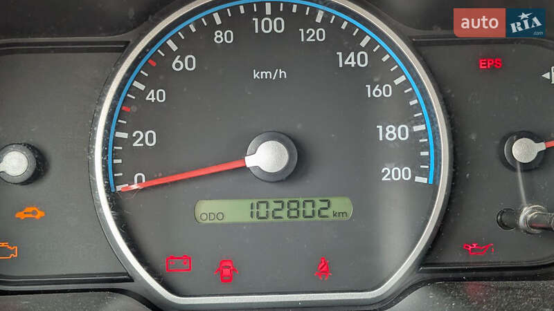 Хэтчбек Hyundai i10 2010 в Ивано-Франковске