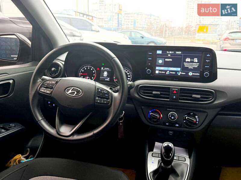 Хетчбек Hyundai i10 2022 в Києві