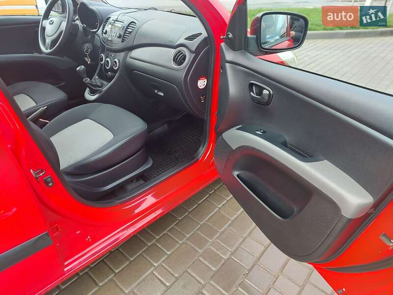 Хетчбек Hyundai i10 2009 в Кропивницькому