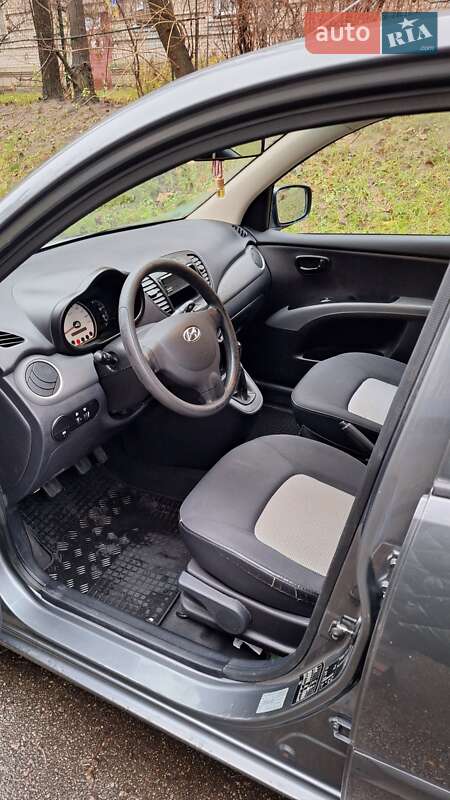 Хетчбек Hyundai i10 2008 в Києві