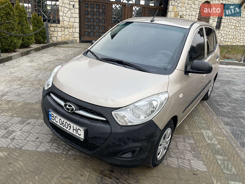 Хетчбек Hyundai i10 2011 в Львові