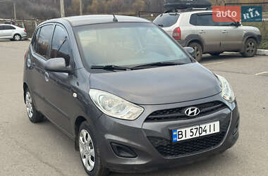 Хэтчбек Hyundai i10 2013 в Полтаве