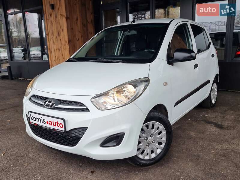 Hyundai i10 2013 Hyundai i10 2013