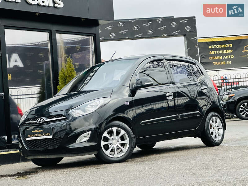 Hyundai i10 2013 Hyundai i10 2013