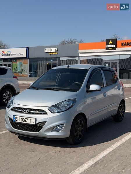 Hyundai i10 2012