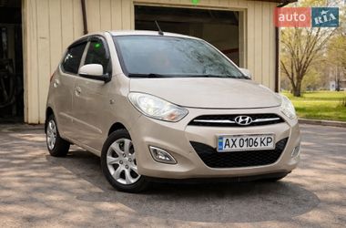 Хэтчбек Hyundai i10 2012 в Харькове