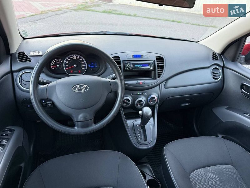 Хэтчбек Hyundai i10 2013 в Харькове