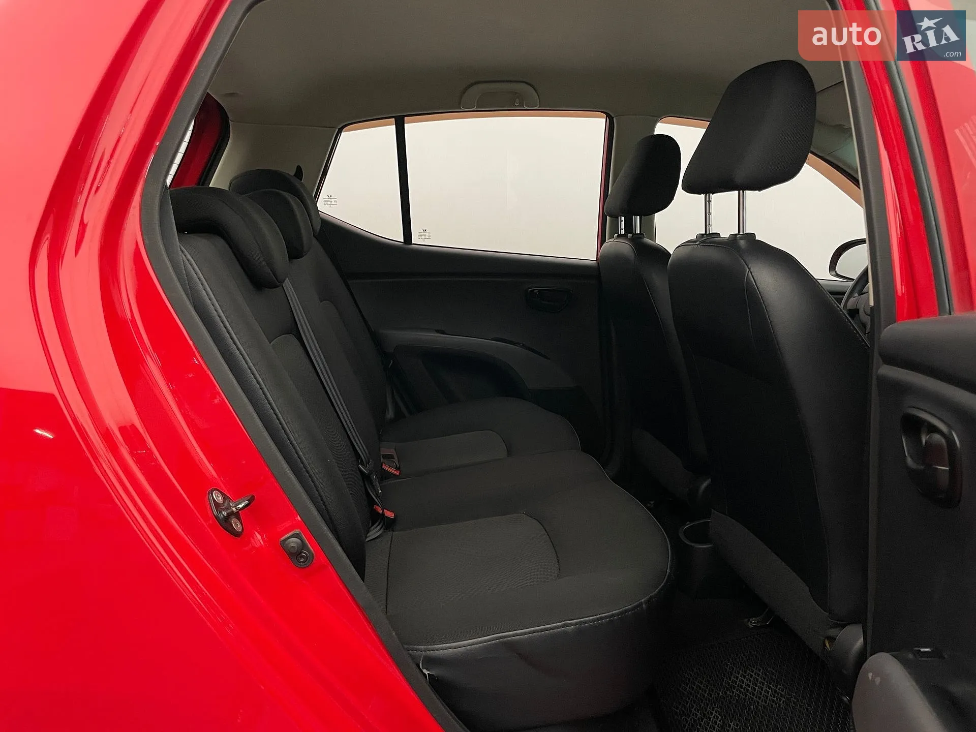 2013 Hyundai i10 - мініатюра 18