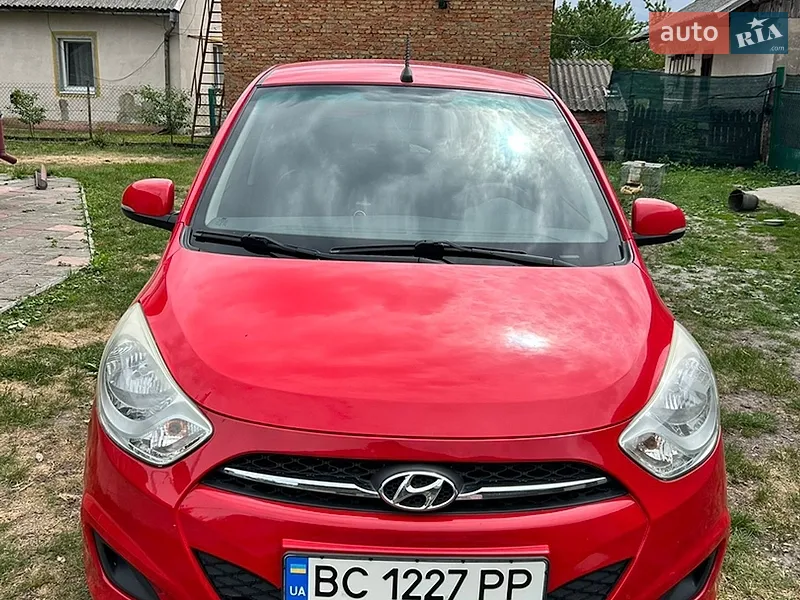 Hyundai i10