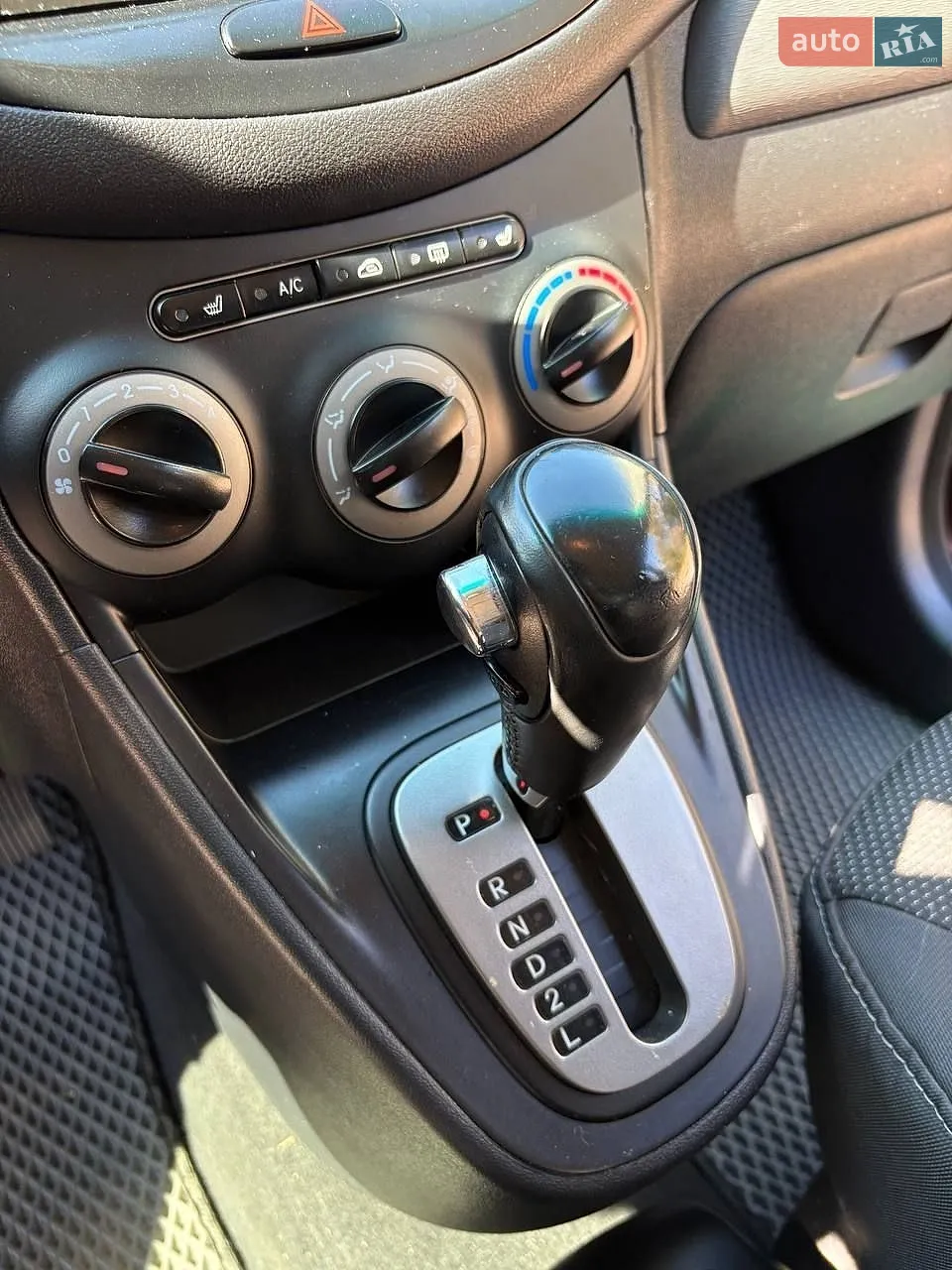 2012 Hyundai i10 - мініатюра 7