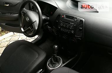 Хэтчбек Hyundai i20 2009 в Ровно