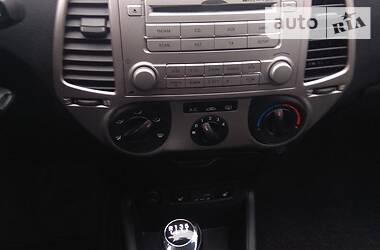 Хетчбек Hyundai i20 2009 в 