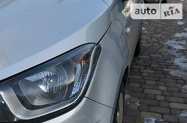 Хетчбек Hyundai i20 2014 в 