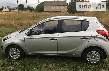 Хэтчбек Hyundai i20 2013 в 