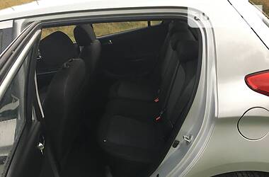 Хэтчбек Hyundai i20 2013 в 
