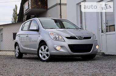 Хэтчбек Hyundai i20 2009 в Дрогобыче