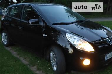 Хетчбек Hyundai i20 2009 в Житомирі