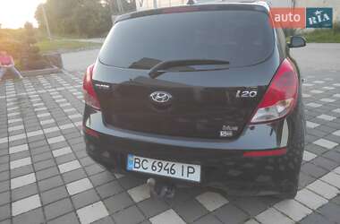 Хетчбек Hyundai i20 2012 в Стрию