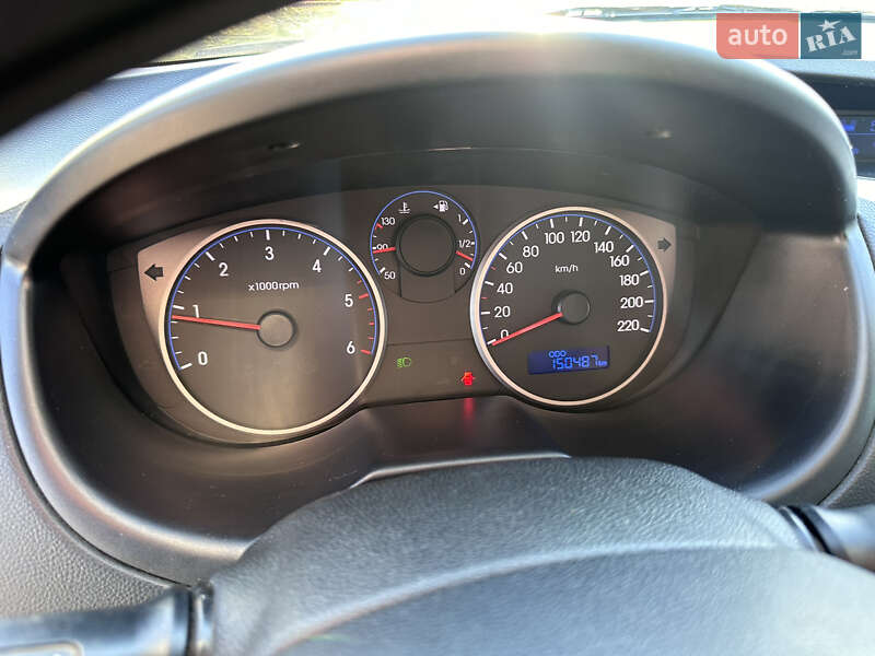 Хэтчбек Hyundai i20 2011 в Вараше