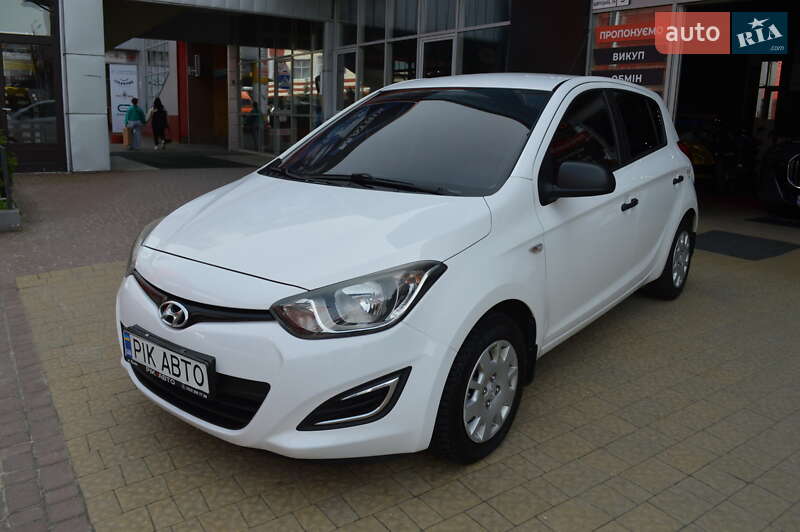 Хетчбек Hyundai i20 2013 в Львові