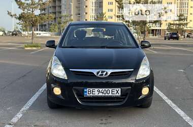 Хэтчбек Hyundai i20 2008 в Николаеве