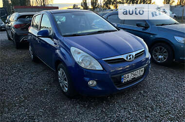 Хэтчбек Hyundai i20 2011 в Киеве