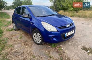 Хэтчбек Hyundai i20 2011 в Днепре