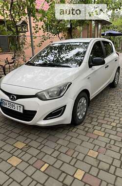 Хэтчбек Hyundai i20 2013 в Одессе