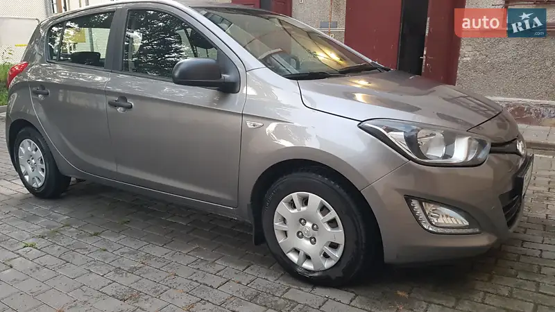 Hyundai i20
