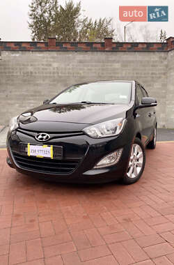 Хетчбек Hyundai i20 2013 в Рівному