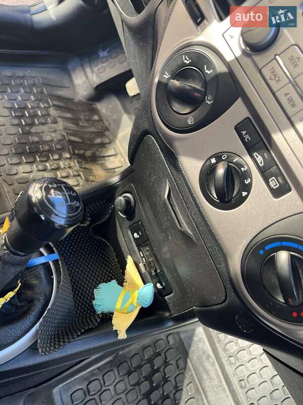 Хетчбек Hyundai i20 2009 в Люботині