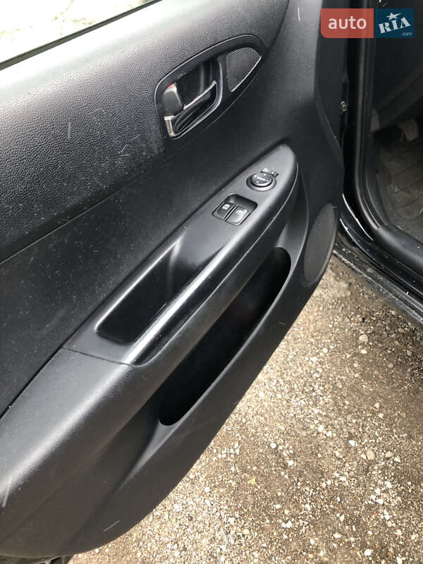 Хетчбек Hyundai i20 2008 в Тернополі