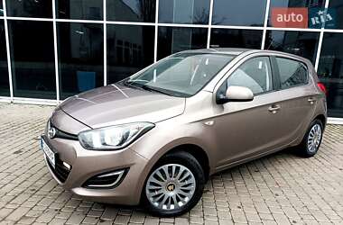 Хетчбек Hyundai i20 2013 в Одесі