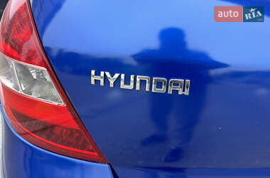 Хетчбек Hyundai i20 2011 в Харкові