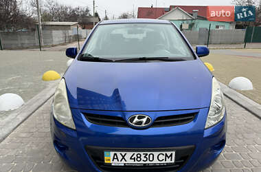 Хэтчбек Hyundai i20 2011 в Харькове