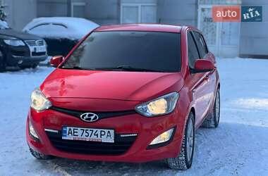 Хэтчбек Hyundai i20 2013 в Днепре