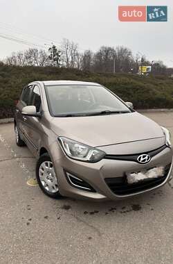 Хэтчбек Hyundai i20 2014 в Умани