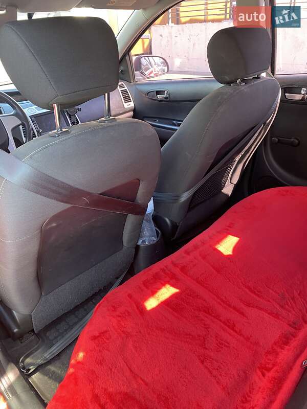 Хетчбек Hyundai i20 2011 в Одесі