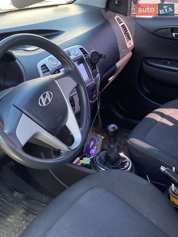 Хетчбек Hyundai i20 2011 в Одесі