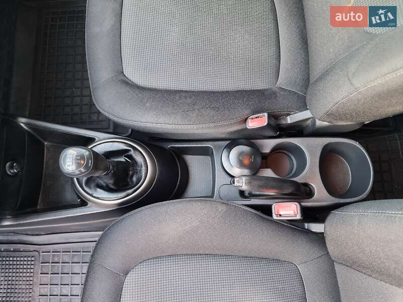 Хетчбек Hyundai i20 2014 в Хмельницькому