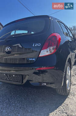 Хетчбек Hyundai i20 2013 в 