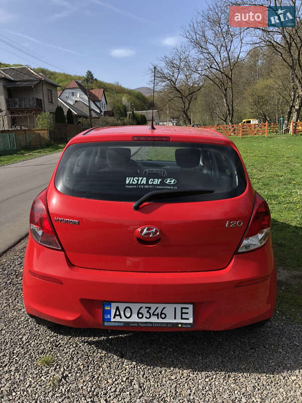 Хэтчбек Hyundai i20 2012 в Ужгороде фото 5 Хэтчбек Hyundai i20 2012 в Ужгороде