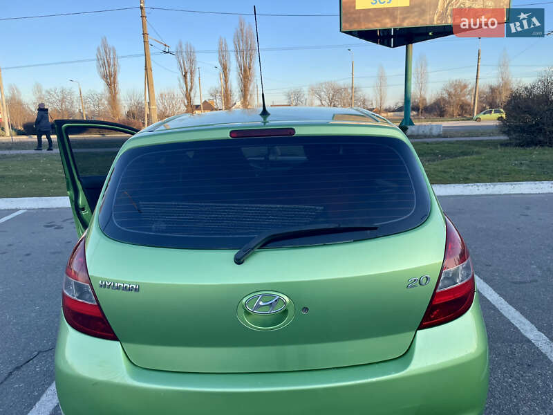 Хэтчбек Hyundai i20 2012 в Кременчуге