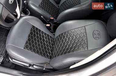 Хэтчбек Hyundai i20 2013 в 