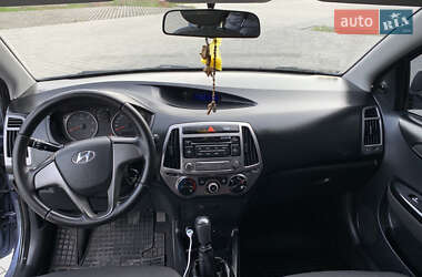 Хетчбек Hyundai i20 2013 в 
