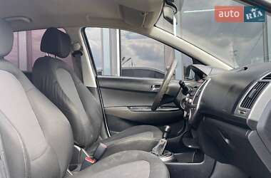 Хэтчбек Hyundai i20 2014 в 