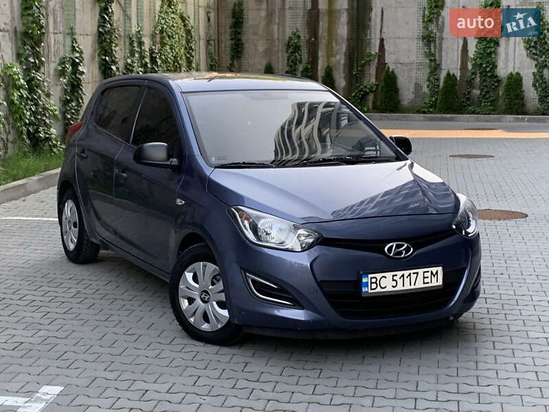 Хэтчбек Hyundai i20 2013 в Хмельницком