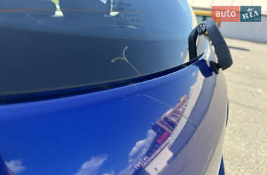 Хетчбек Hyundai i20 2010 в 
