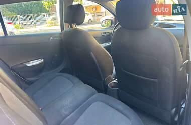 Хетчбек Hyundai i20 2013 в 