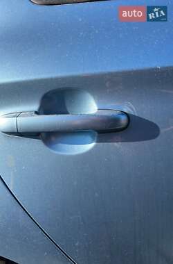Хетчбек Hyundai i20 2008 в 